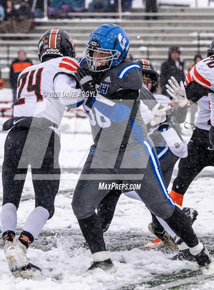 Thumbnail 1 in Rich vs. Monticello (UHSAA 8-man Semifinal) photogallery.