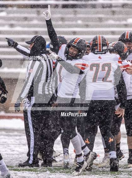Thumbnail 1 in Rich vs. Monticello (UHSAA 8-man Semifinal) photogallery.