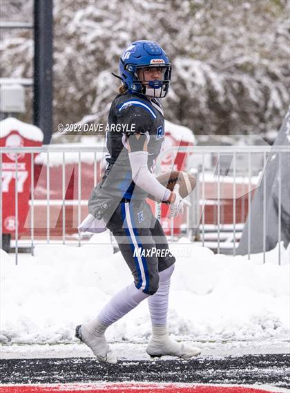 Thumbnail 1 in Rich vs. Monticello (UHSAA 8-man Semifinal) photogallery.