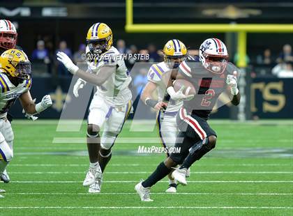 Thumbnail 2 in Lutcher @ North DeSoto (LHSAA Div II Non-Select Final) photogallery.