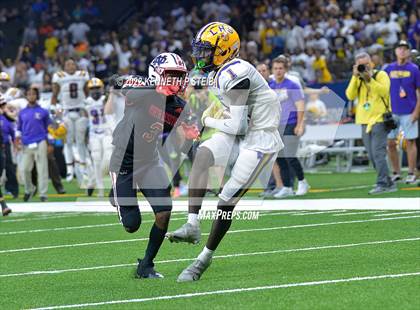 Thumbnail 1 in Lutcher @ North DeSoto (LHSAA Div II Non-Select Final) photogallery.