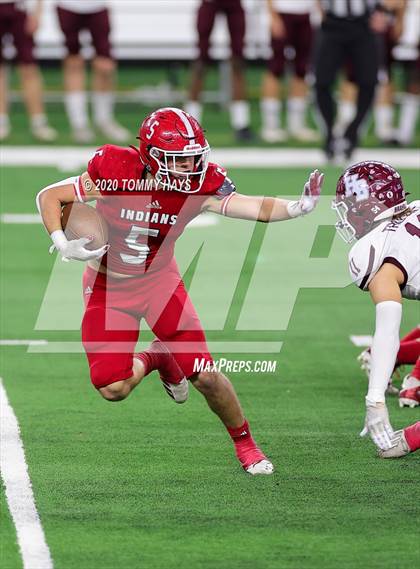 Thumbnail 1 in Hallettsville vs. Jim Ned (UIL 3A Division 1 State Final) photogallery.