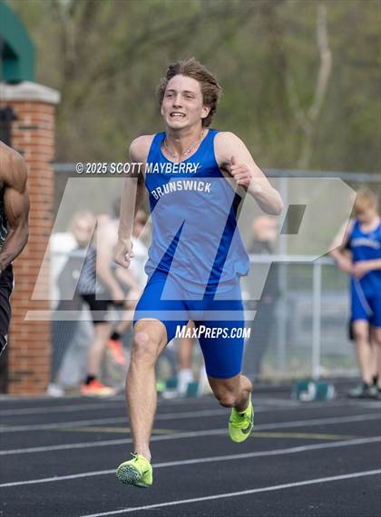 Thumbnail 1 in Brunswick @ Strongsville  photogallery.