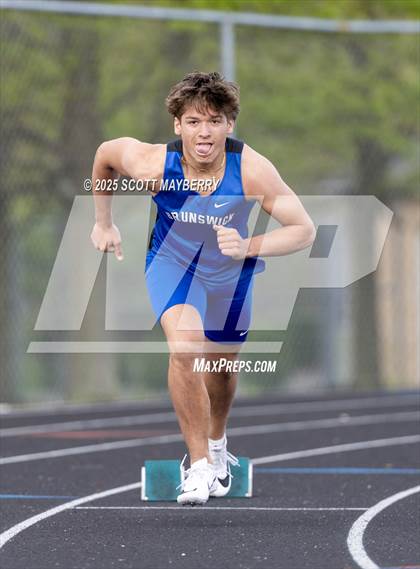 Thumbnail 1 in Brunswick @ Strongsville  photogallery.