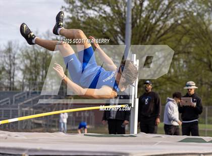 Thumbnail 1 in Brunswick @ Strongsville  photogallery.