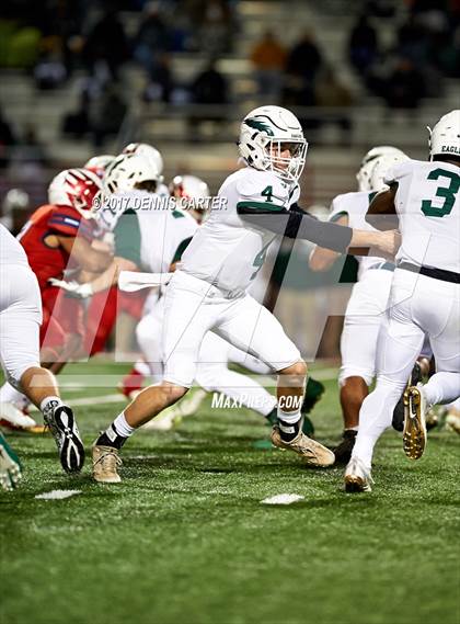 Thumbnail 3 in Collins Hill vs. Milton (GHSA 7A Round 1) photogallery.