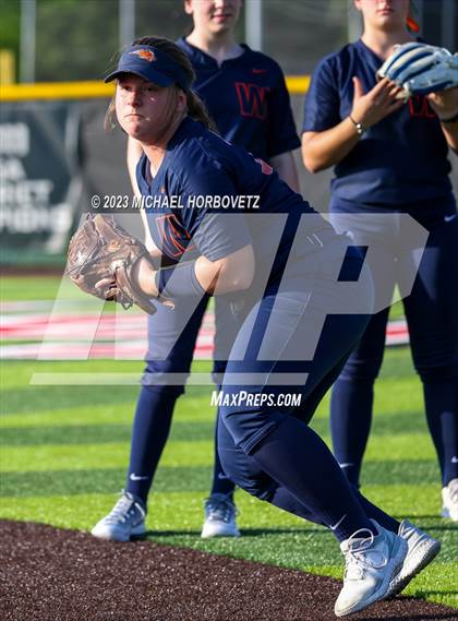 Thumbnail 3 in Wakeland vs. West Mesquite (UIL 5A Area) photogallery.