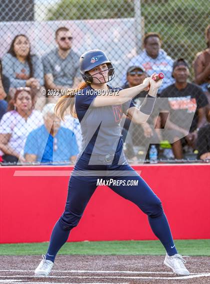 Thumbnail 2 in Wakeland vs. West Mesquite (UIL 5A Area) photogallery.