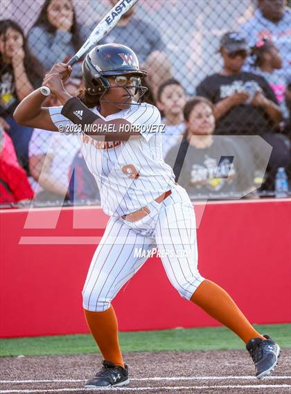 Thumbnail 1 in Wakeland vs. West Mesquite (UIL 5A Area) photogallery.
