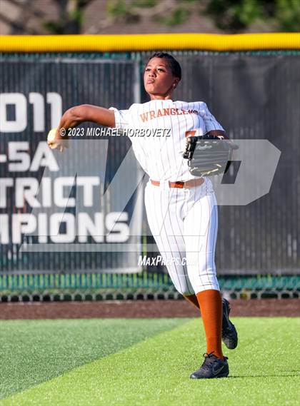 Thumbnail 1 in Wakeland vs. West Mesquite (UIL 5A Area) photogallery.