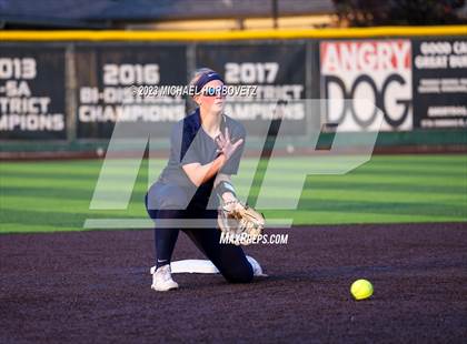 Thumbnail 1 in Wakeland vs. West Mesquite (UIL 5A Area) photogallery.