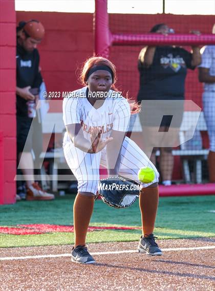 Thumbnail 3 in Wakeland vs. West Mesquite (UIL 5A Area) photogallery.