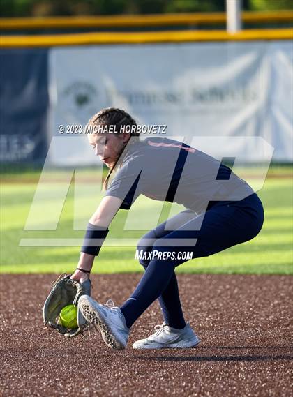 Thumbnail 1 in Wakeland vs. West Mesquite (UIL 5A Area) photogallery.