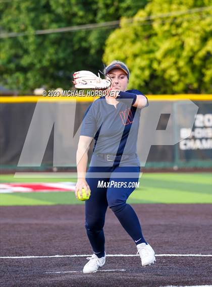 Thumbnail 3 in Wakeland vs. West Mesquite (UIL 5A Area) photogallery.