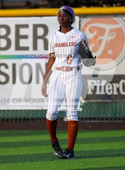 Thumbnail 1 in Wakeland vs. West Mesquite (UIL 5A Area) photogallery.