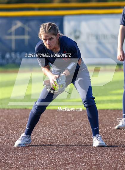 Thumbnail 3 in Wakeland vs. West Mesquite (UIL 5A Area) photogallery.