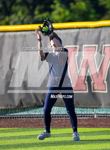 Thumbnail 1 in Wakeland vs. West Mesquite (UIL 5A Area) photogallery.