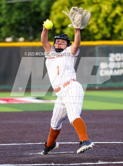Thumbnail 2 in Wakeland vs. West Mesquite (UIL 5A Area) photogallery.