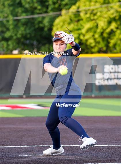 Thumbnail 1 in Wakeland vs. West Mesquite (UIL 5A Area) photogallery.