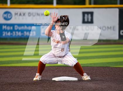 Thumbnail 1 in Wakeland vs. West Mesquite (UIL 5A Area) photogallery.
