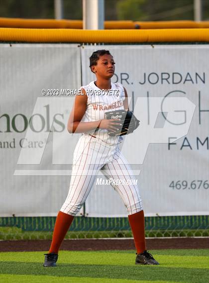Thumbnail 1 in Wakeland vs. West Mesquite (UIL 5A Area) photogallery.
