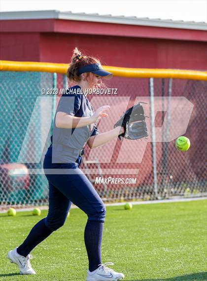 Thumbnail 2 in Wakeland vs. West Mesquite (UIL 5A Area) photogallery.