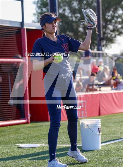 Thumbnail 2 in Wakeland vs. West Mesquite (UIL 5A Area) photogallery.