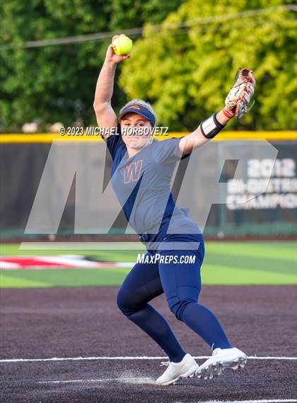 Thumbnail 2 in Wakeland vs. West Mesquite (UIL 5A Area) photogallery.