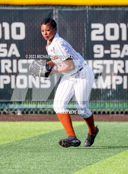 Thumbnail 3 in Wakeland vs. West Mesquite (UIL 5A Area) photogallery.