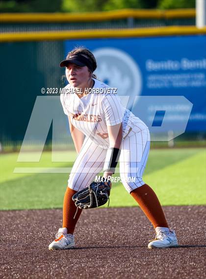 Thumbnail 2 in Wakeland vs. West Mesquite (UIL 5A Area) photogallery.