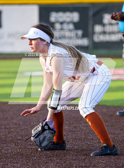 Thumbnail 2 in Wakeland vs. West Mesquite (UIL 5A Area) photogallery.