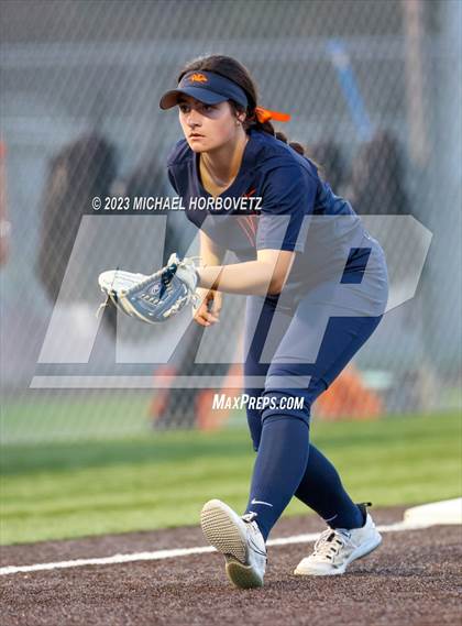 Thumbnail 1 in Wakeland vs. West Mesquite (UIL 5A Area) photogallery.