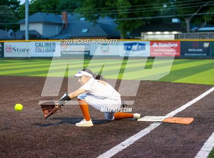 Thumbnail 3 in Wakeland vs. West Mesquite (UIL 5A Area) photogallery.