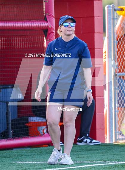 Thumbnail 3 in Wakeland vs. West Mesquite (UIL 5A Area) photogallery.