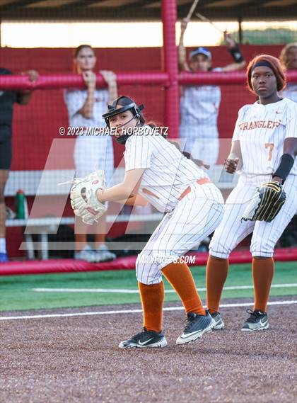 Thumbnail 3 in Wakeland vs. West Mesquite (UIL 5A Area) photogallery.