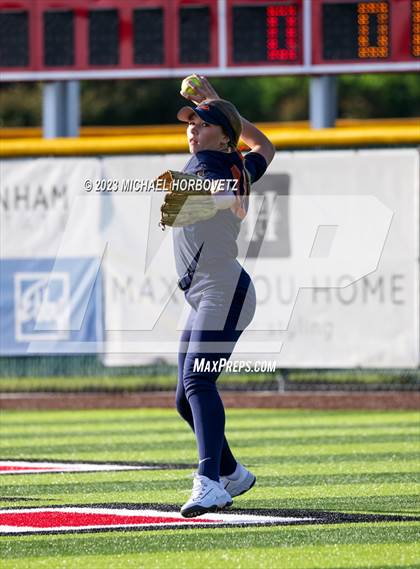 Thumbnail 1 in Wakeland vs. West Mesquite (UIL 5A Area) photogallery.