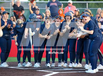 Thumbnail 1 in Wakeland vs. West Mesquite (UIL 5A Area) photogallery.