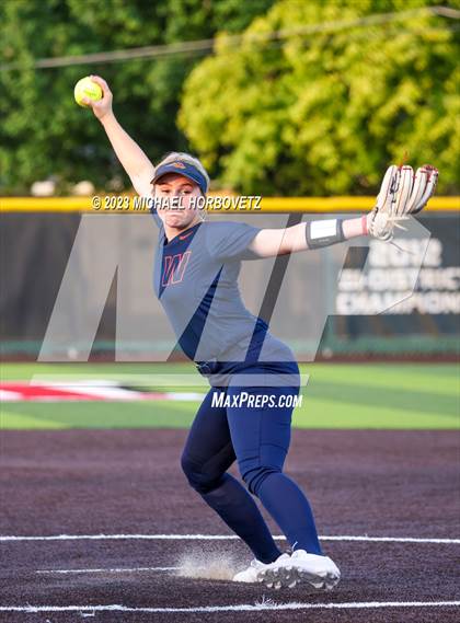 Thumbnail 2 in Wakeland vs. West Mesquite (UIL 5A Area) photogallery.