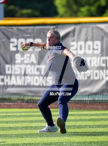 Thumbnail 1 in Wakeland vs. West Mesquite (UIL 5A Area) photogallery.