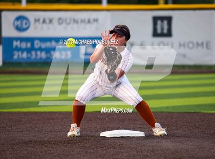 Thumbnail 3 in Wakeland vs. West Mesquite (UIL 5A Area) photogallery.
