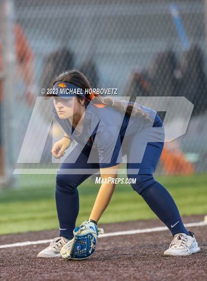 Thumbnail 2 in Wakeland vs. West Mesquite (UIL 5A Area) photogallery.
