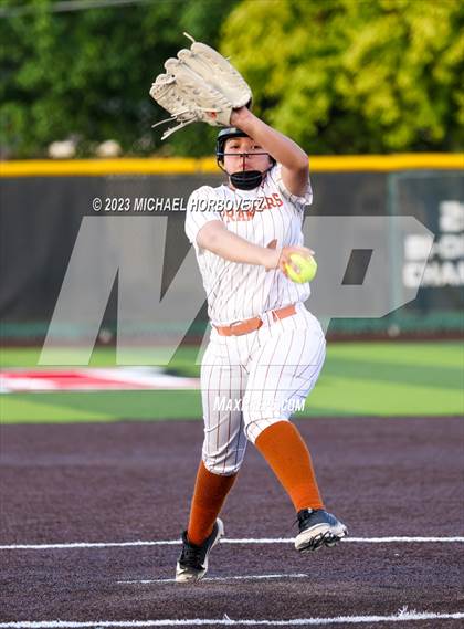 Thumbnail 1 in Wakeland vs. West Mesquite (UIL 5A Area) photogallery.