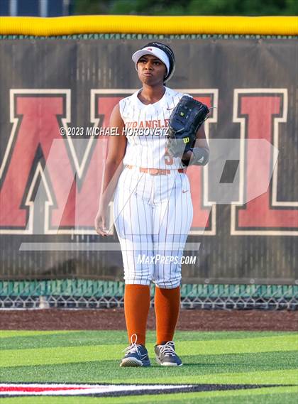 Thumbnail 2 in Wakeland vs. West Mesquite (UIL 5A Area) photogallery.