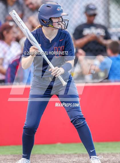 Thumbnail 1 in Wakeland vs. West Mesquite (UIL 5A Area) photogallery.