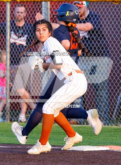 Thumbnail 3 in Wakeland vs. West Mesquite (UIL 5A Area) photogallery.