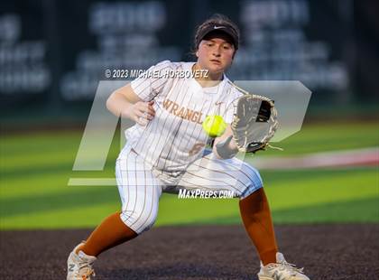 Thumbnail 2 in Wakeland vs. West Mesquite (UIL 5A Area) photogallery.