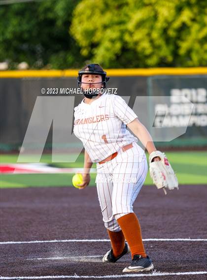 Thumbnail 1 in Wakeland vs. West Mesquite (UIL 5A Area) photogallery.