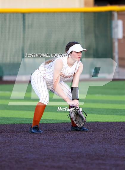 Thumbnail 3 in Wakeland vs. West Mesquite (UIL 5A Area) photogallery.
