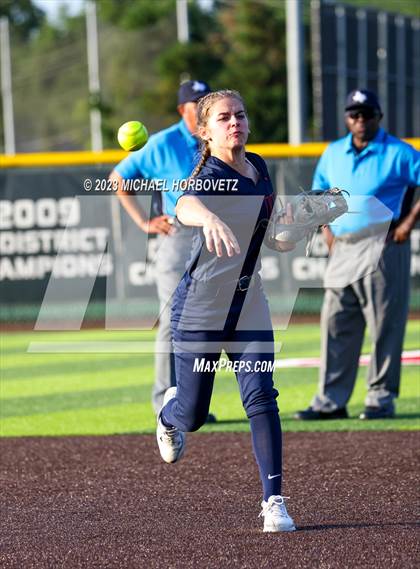 Thumbnail 1 in Wakeland vs. West Mesquite (UIL 5A Area) photogallery.
