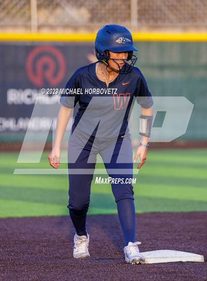 Thumbnail 2 in Wakeland vs. West Mesquite (UIL 5A Area) photogallery.